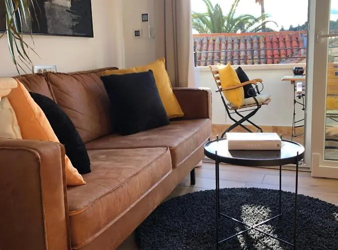 Apartamento Azamara Old Town *