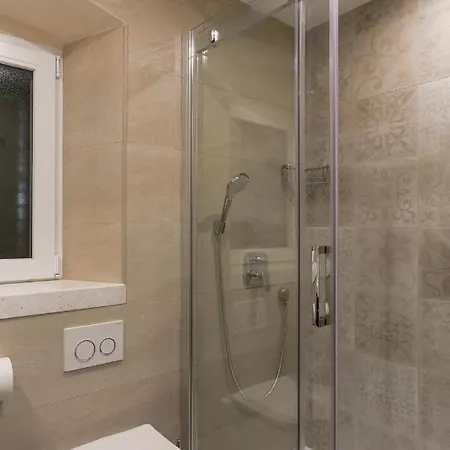 Apartment Azamara Old Town Hvar Town
