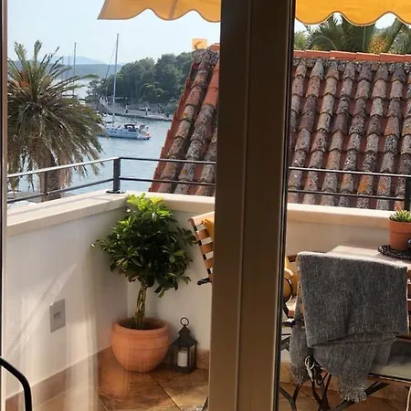 Apartment Azamara Old Town