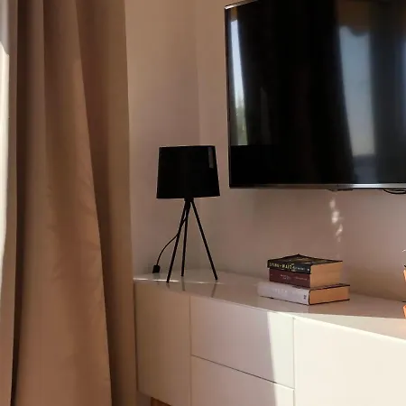 Apartment Azamara Old Town