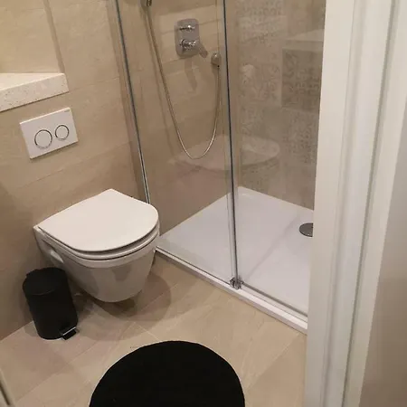 Azamara Old Town Apartman *