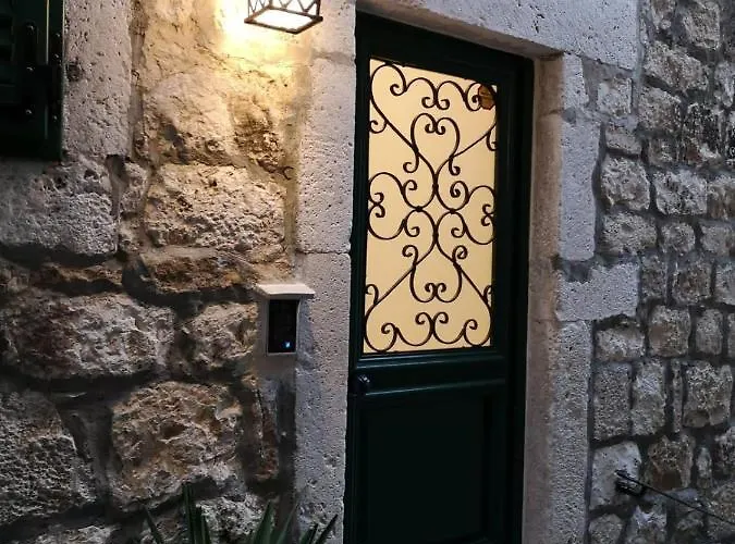 Azamara Old Town Appartement