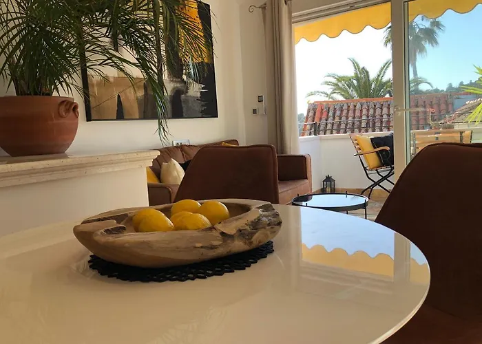 Apartment Azamara Old Town