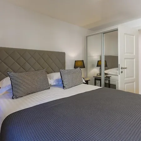 Appartement Azamara Old Town